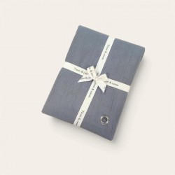 Torchon de vaisselle anthracite – Élégance brute dans une cuisine au charme authentique