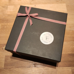 Coffret salle de bains rose lingettes fleurs