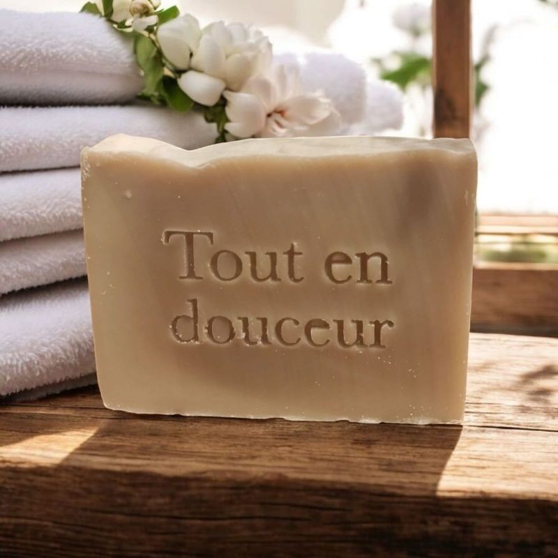 Savon artisanal surgras au beurre de karité et monoï