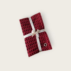 Il se plie en quatre fait une parfaite serviette d'invité