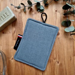 Eponge lavable made in France qui gratte mais ne raye pas brique