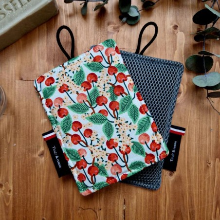 Eponge lavable made in France qui gratte mais ne raye pas cerises