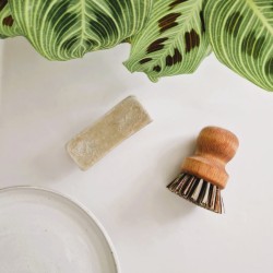brosse à casseroles en bois de hêtre