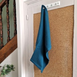 Essuie mains ultra absorbant, il ne peluche pas et sèche très vite