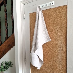 Essuie mains ultra absorbant, il ne peluche pas et sèche très vite