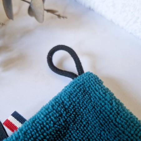 son petit cordon permet un séchage facile entre chaque utilisation