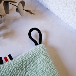 la maxi lingette démaquillante douce et efficace