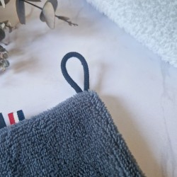 la maxi lingette démaquillante douce et efficace
