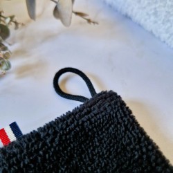 la maxi lingette démaquillante douce et efficace
