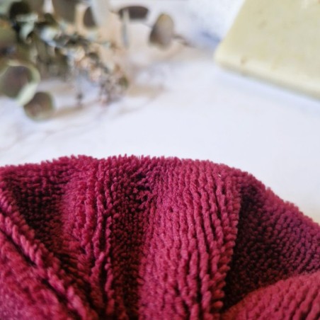 Éponge de bambou douce de la fleur de douche Bordeaux