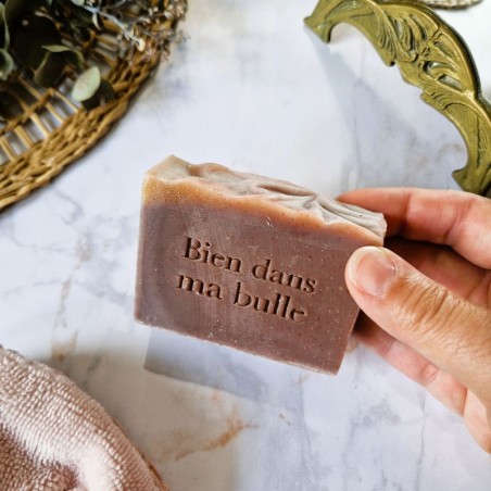 Savon artisanal au patchouli et à l’huile de chanvre – Bien dans ma bulle