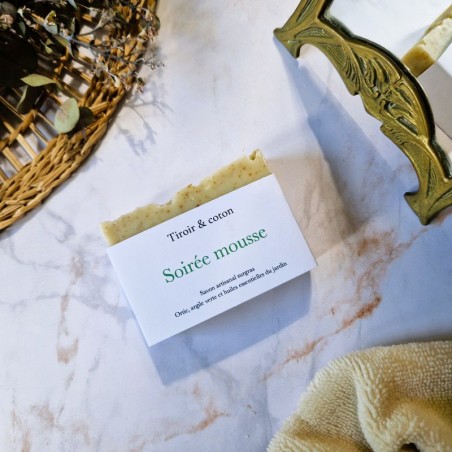 Savon artisanal surgras à l'argile vert et à l'ortie