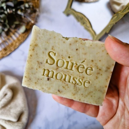 Savon artisanal surgras à l'argile vert et à l'ortie